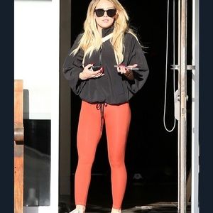 Everlane Perform Legging in Brandy Rose (M)